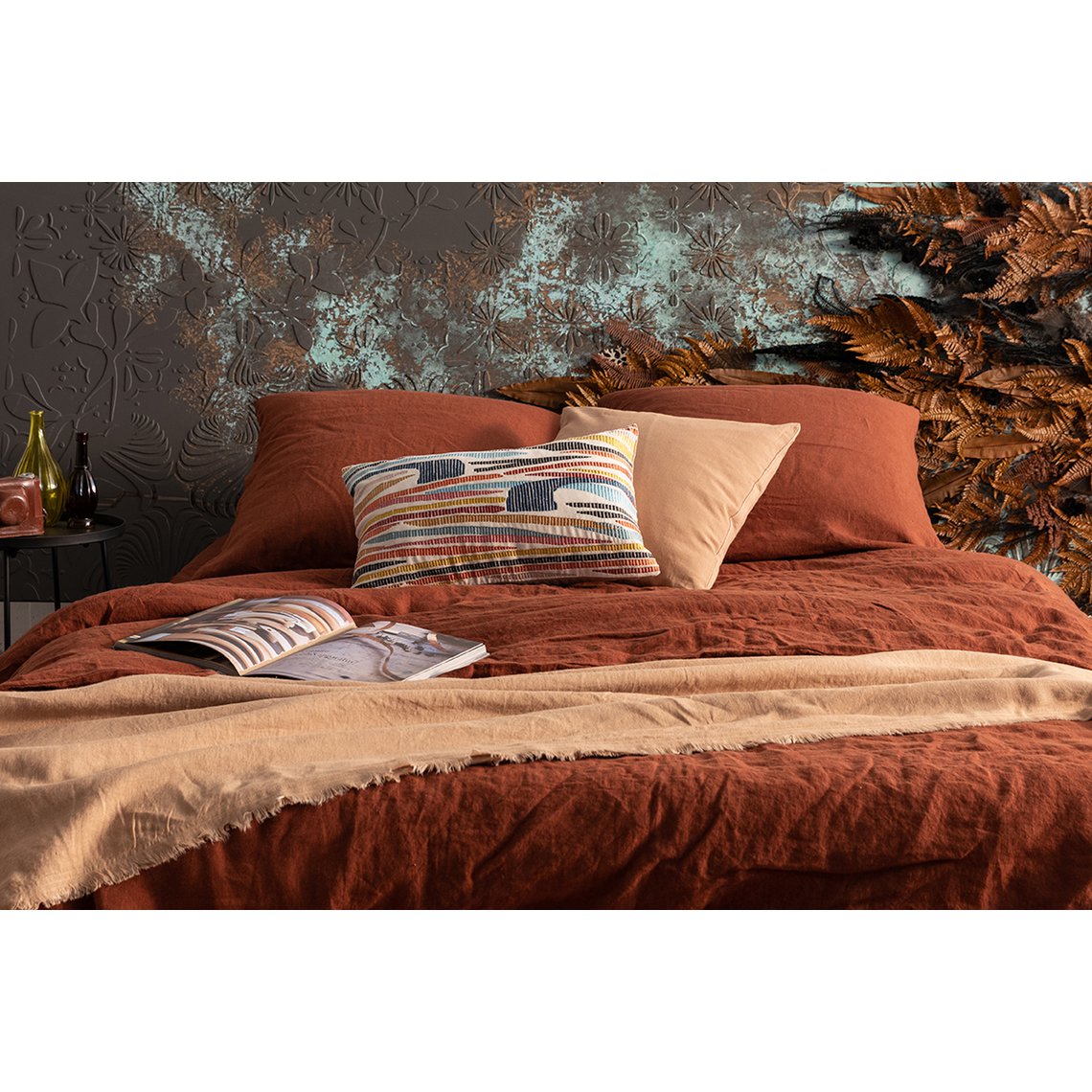 Zeff linen and cotton cushion in Rooibos, 45×45 cm