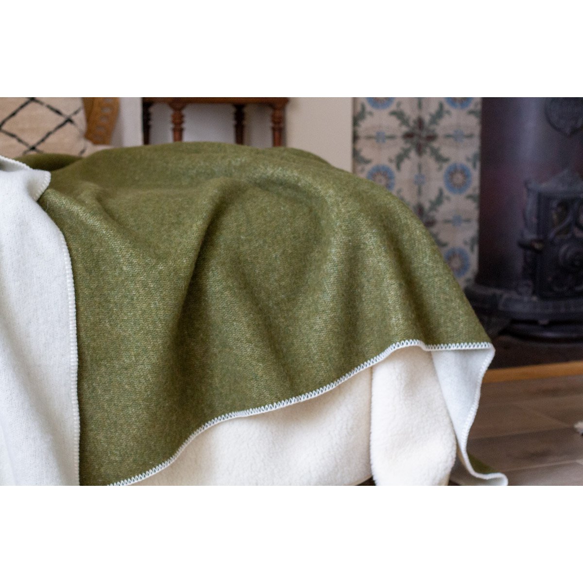 Close-up of the Hunter bedspread's dense 450g/m² wool weave