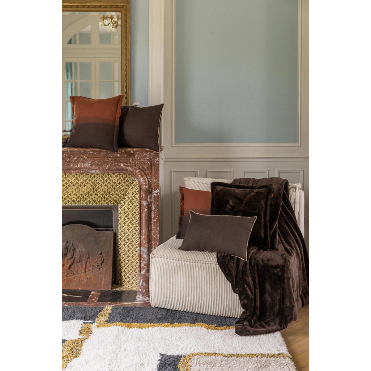 Coussin en lin Zeff Celeste, couleur Ébène, 30 × 50 cm